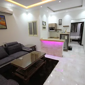 أجنحة العاذرية الفندقية شقة فندقية